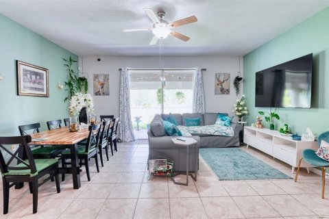 House in Kissimmee, Florida 4 bedrooms, 198.16 sq.m. № 1630718 - photo 22