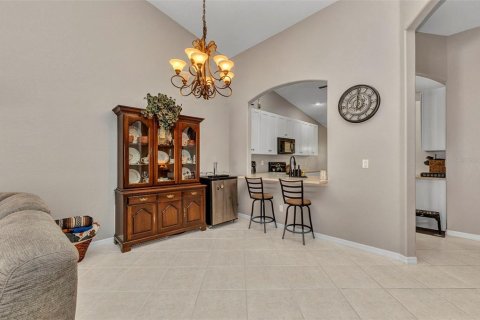 Townhouse in Punta Gorda, Florida 3 bedrooms, 134.8 sq.m. № 1673938 - photo 8