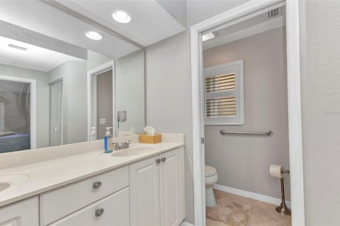Townhouse in Punta Gorda, Florida 3 bedrooms, 134.8 sq.m. № 1673938 - photo 18