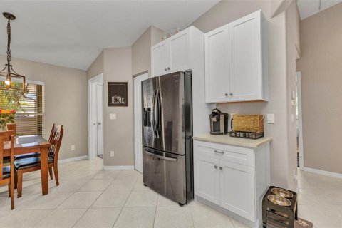 Townhouse in Punta Gorda, Florida 3 bedrooms, 134.8 sq.m. № 1673938 - photo 6