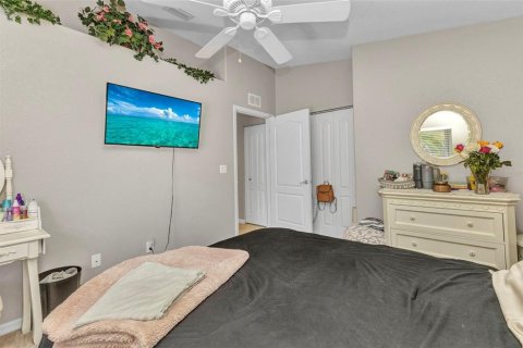 Townhouse in Punta Gorda, Florida 3 bedrooms, 134.8 sq.m. № 1673938 - photo 23