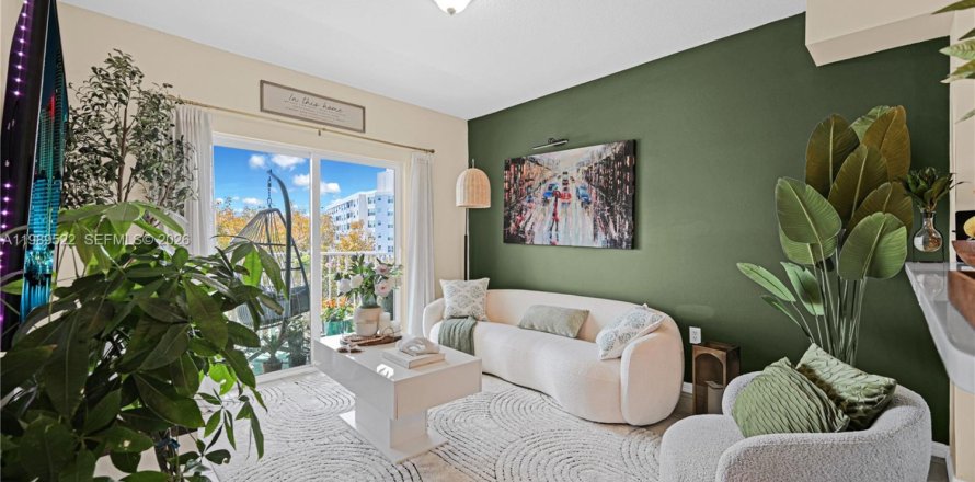 Condo à Cutler Bay, Floride, 2 chambres  № 2057746