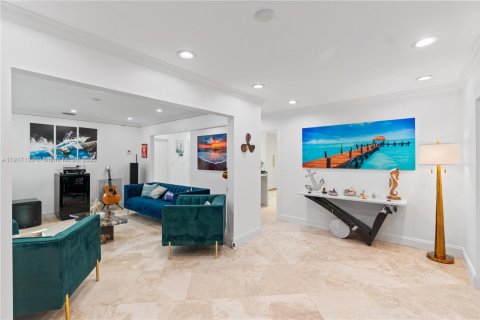 Villa ou maison à vendre à Fort Lauderdale, Floride: 4 chambres, 302.95 m2 № 1976070 - photo 7