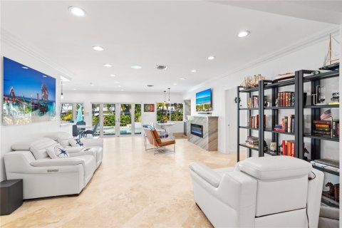 Villa ou maison à vendre à Fort Lauderdale, Floride: 4 chambres, 302.95 m2 № 1976070 - photo 15