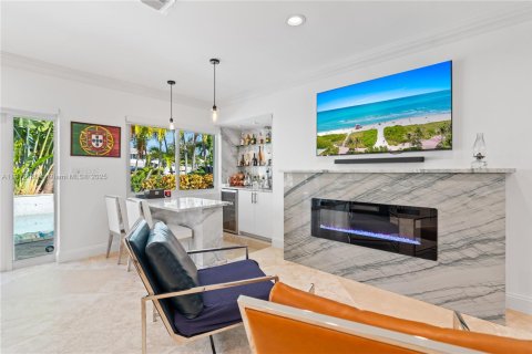 Villa ou maison à vendre à Fort Lauderdale, Floride: 4 chambres, 302.95 m2 № 1976070 - photo 17