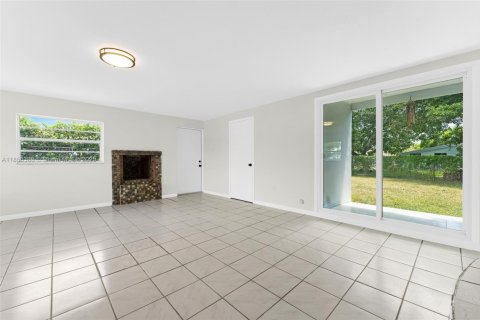 Villa ou maison à vendre à Cutler Bay, Floride: 3 chambres, 127.83 m2 № 1871639 - photo 22