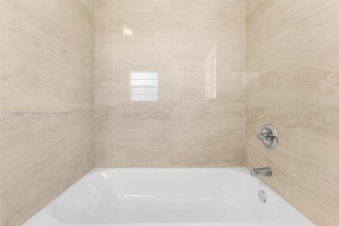 Villa ou maison à vendre à Cutler Bay, Floride: 3 chambres, 127.83 m2 № 1871639 - photo 19