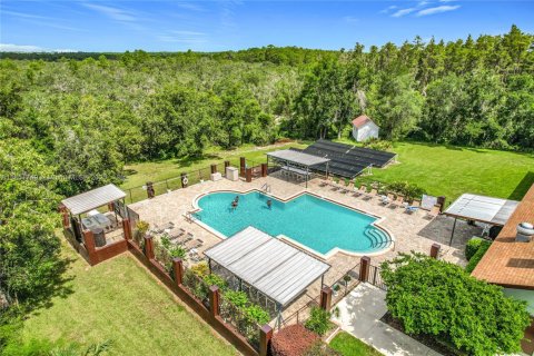 Купить виллу или дом в Лейк-Уэльс, Флорида 3 комнаты, 112.97м2, № 1871453 - фото 3