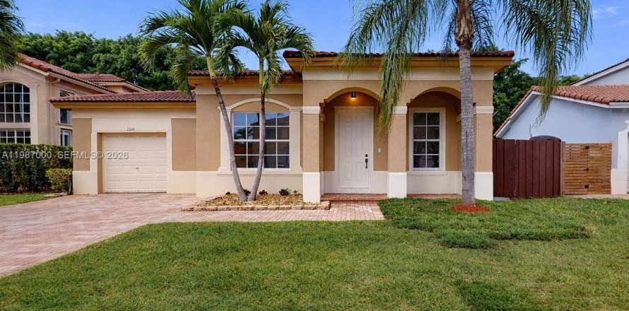 Дом в Хомстед, Флорида 3 спальни, 163.32м2 № 2049582