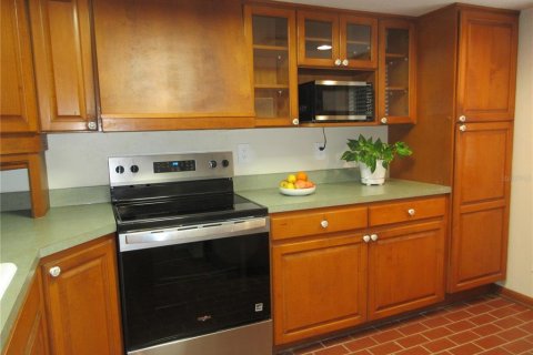 Condo in Tampa, Florida, 2 bedrooms  № 2209876 - photo 6