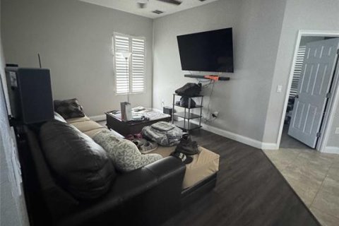 Casa en venta en Lakeland, Florida, 5 dormitorios, 241.55 m2 № 1573686 - foto 5