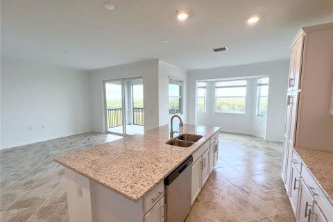 Condo in Punta Gorda, Florida, 2 bedrooms  № 2393496 - photo 7