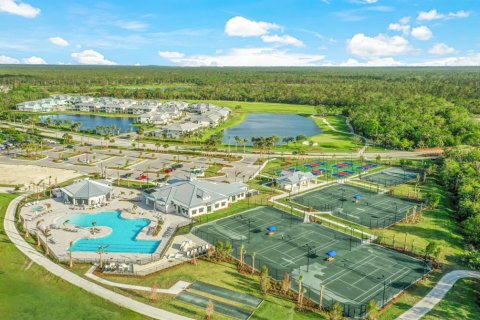 Condo in Punta Gorda, Florida, 2 bedrooms  № 2393496 - photo 3