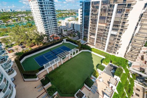 Condominio en alquiler en Miami Beach, Florida, 3 dormitorios, 163.6 m2 № 1976206 - foto 20