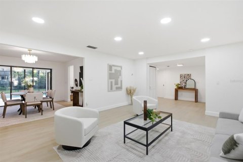Villa ou maison à vendre à Longwood, Floride: 3 chambres, 221.39 m2 № 2430936 - photo 7