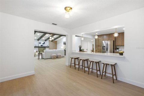 Villa ou maison à vendre à Longwood, Floride: 3 chambres, 221.39 m2 № 2430936 - photo 12
