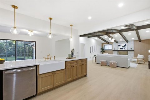Villa ou maison à vendre à Longwood, Floride: 3 chambres, 221.39 m2 № 2430936 - photo 9