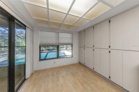 House in Clearwater, Florida 3 bedrooms, 223.99 sq.m. № 1898949 - photo 19