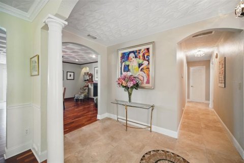 House in Winter Garden, Florida 4 bedrooms, 339.46 sq.m. № 1734425 - photo 10