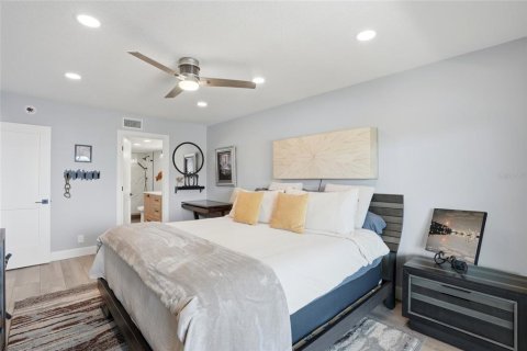 Copropriété à vendre à Tierra Verde, Floride: 2 chambres, 126.81 m2 № 2131489 - photo 25