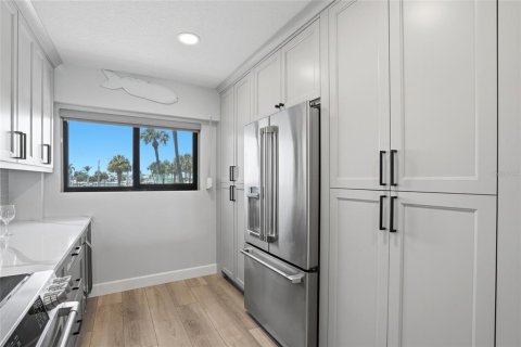 Copropriété à vendre à Tierra Verde, Floride: 2 chambres, 126.81 m2 № 2131489 - photo 20