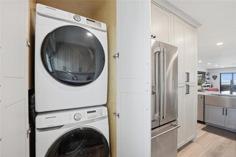 Copropriété à vendre à Tierra Verde, Floride: 2 chambres, 126.81 m2 № 2131489 - photo 22