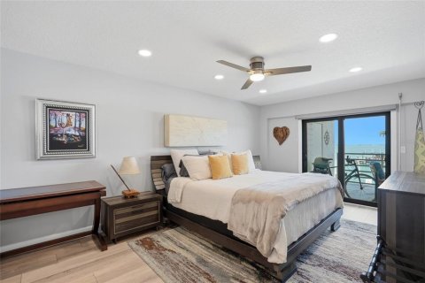 Copropriété à vendre à Tierra Verde, Floride: 2 chambres, 126.81 m2 № 2131489 - photo 23