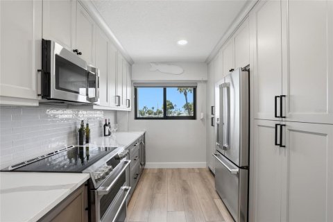 Copropriété à vendre à Tierra Verde, Floride: 2 chambres, 126.81 m2 № 2131489 - photo 21