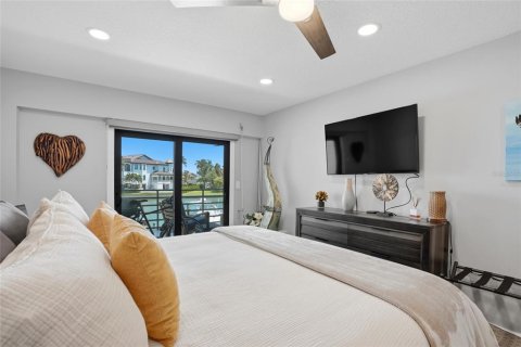 Copropriété à vendre à Tierra Verde, Floride: 2 chambres, 126.81 m2 № 2131489 - photo 24