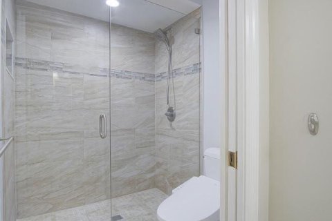 Condo in Stuart, Florida, 2 bedrooms  № 2084214 - photo 19