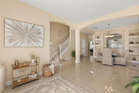 House in Orlando, Florida 6 bedrooms, 262.36 sq.m. № 2390936 - photo 9