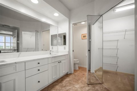 Condo in Saint Petersburg, Florida, 2 bedrooms  № 1810831 - photo 27