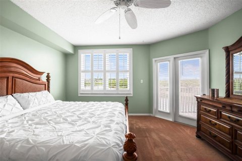Condo in Saint Petersburg, Florida, 2 bedrooms  № 1810831 - photo 21
