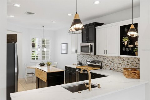 Villa ou maison à vendre à Englewood, Floride: 2 chambres, 133.22 m2 № 2403060 - photo 14