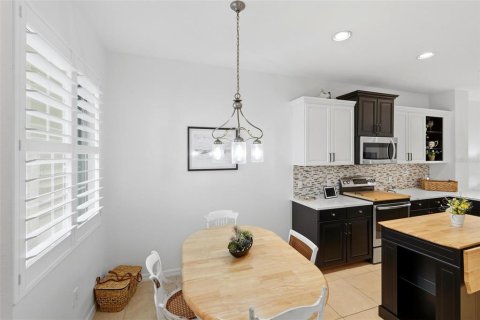 Villa ou maison à vendre à Englewood, Floride: 2 chambres, 133.22 m2 № 2403060 - photo 8