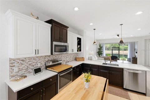 Villa ou maison à vendre à Englewood, Floride: 2 chambres, 133.22 m2 № 2403060 - photo 9