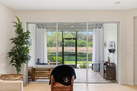 Villa ou maison à vendre à Englewood, Floride: 2 chambres, 133.22 m2 № 2403060 - photo 20