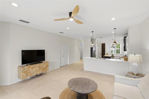 Villa ou maison à vendre à Englewood, Floride: 2 chambres, 133.22 m2 № 2403060 - photo 17