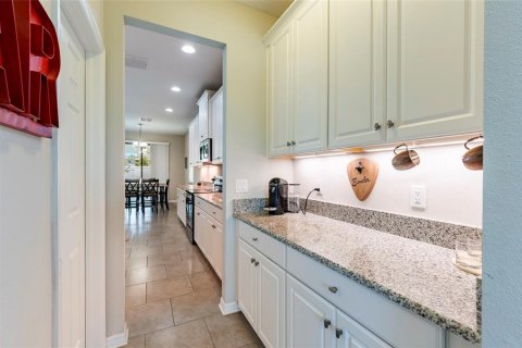 Villa ou maison à vendre à Riverview, Floride: 5 chambres, 353.12 m2 № 2239351 - photo 13