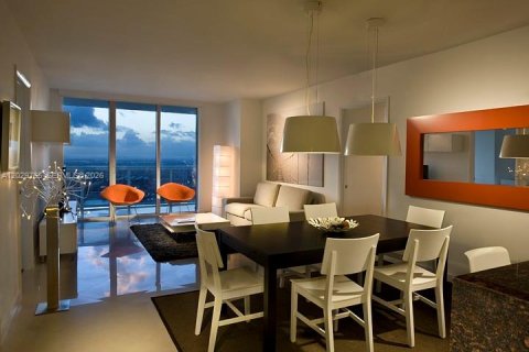 Condominio en alquiler en Hallandale Beach, Florida, 3 dormitorios, 145.95 m2 № 2145745 - foto 11