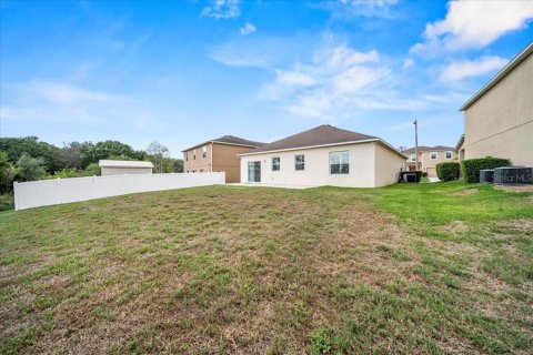 House in Auburndale, Florida 3 bedrooms, 130.53 sq.m. № 1745268 - photo 28