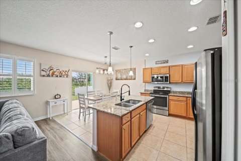 House in Auburndale, Florida 3 bedrooms, 130.53 sq.m. № 1745268 - photo 7