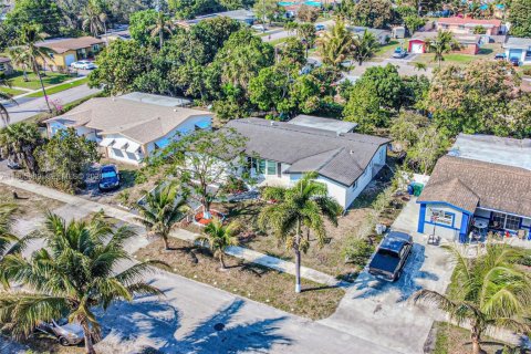 Casa en venta en Lauderhill, Florida, 2 dormitorios, 142.14 m2 № 2030959 - foto 30