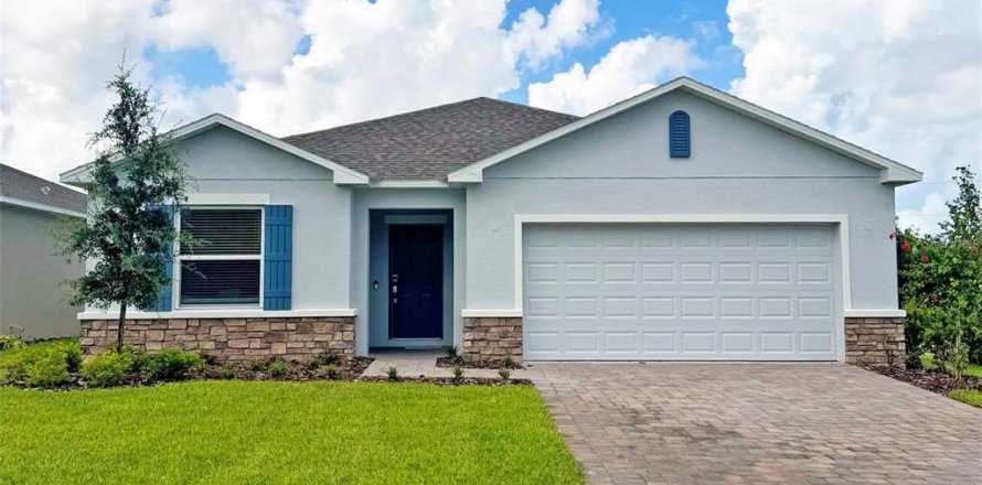 Villa ou maison à Edgewater, Floride 4 chambres, 171.68 m2 № 1879813