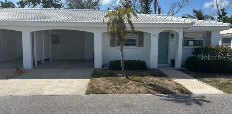 Condominio en Longboat Key, Florida, 2 dormitorios № 1755240