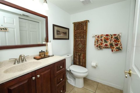 House in Apopka, Florida 3 bedrooms, 177.63 sq.m. № 2403669 - photo 17