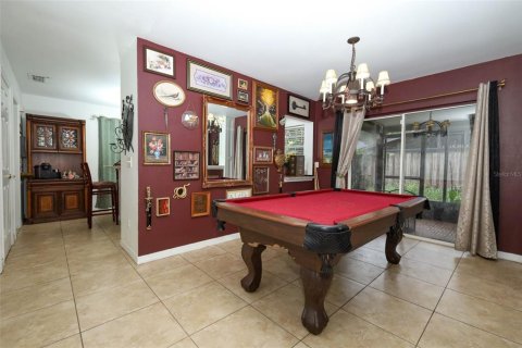 House in Apopka, Florida 3 bedrooms, 177.63 sq.m. № 2403669 - photo 10