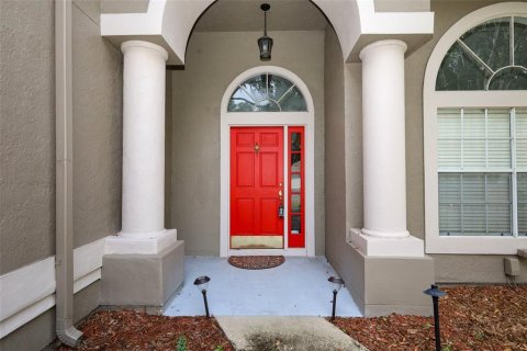 House in Apopka, Florida 3 bedrooms, 177.63 sq.m. № 2403669 - photo 2