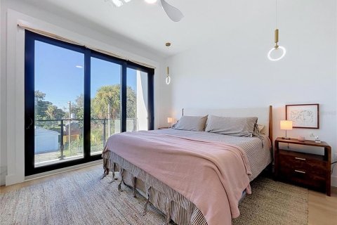 Touwnhouse à vendre à Tampa, Floride: 4 chambres, 249.54 m2 № 2377617 - photo 19