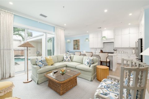 Townhouse in Hobe Sound, Florida 3 bedrooms, 234.39 sq.m. № 2044412 - photo 4